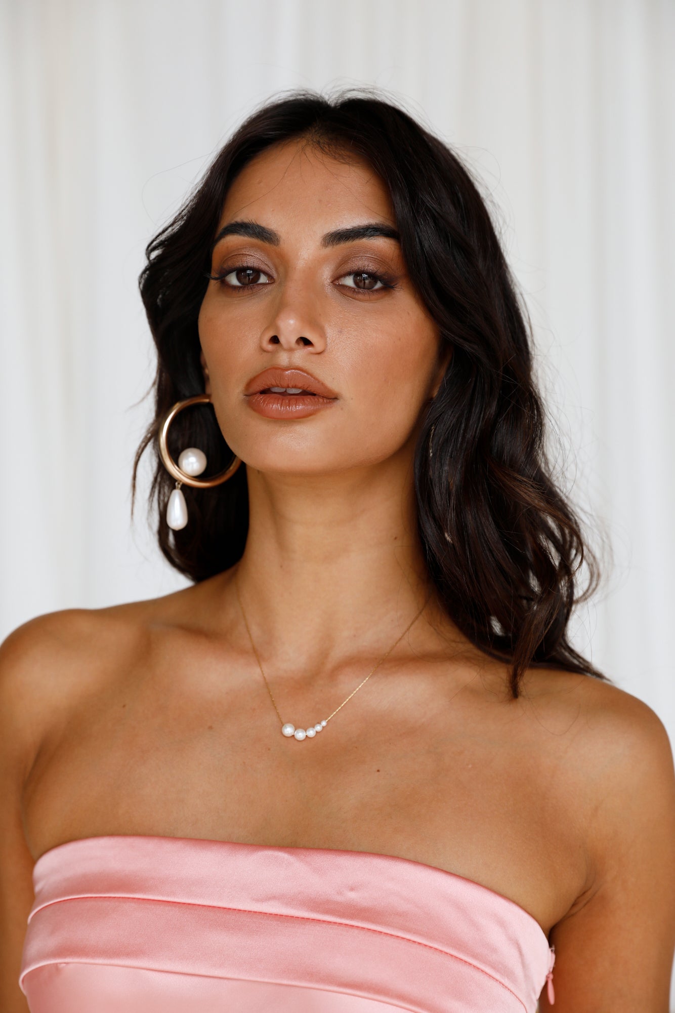 18k Gold Plated In Motion Necklace Gold-Roy Dress