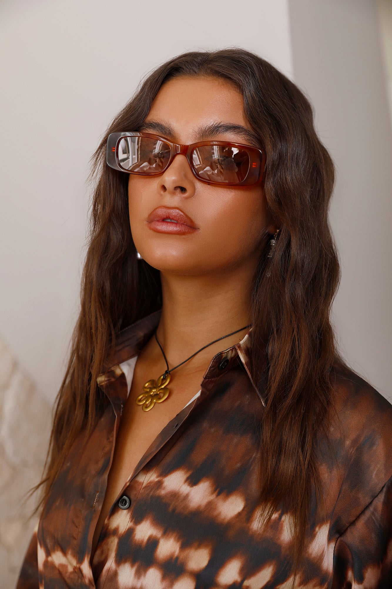 BANBÉ The Kylie Sunglasses Honey Tort Caramel-Roy Dress