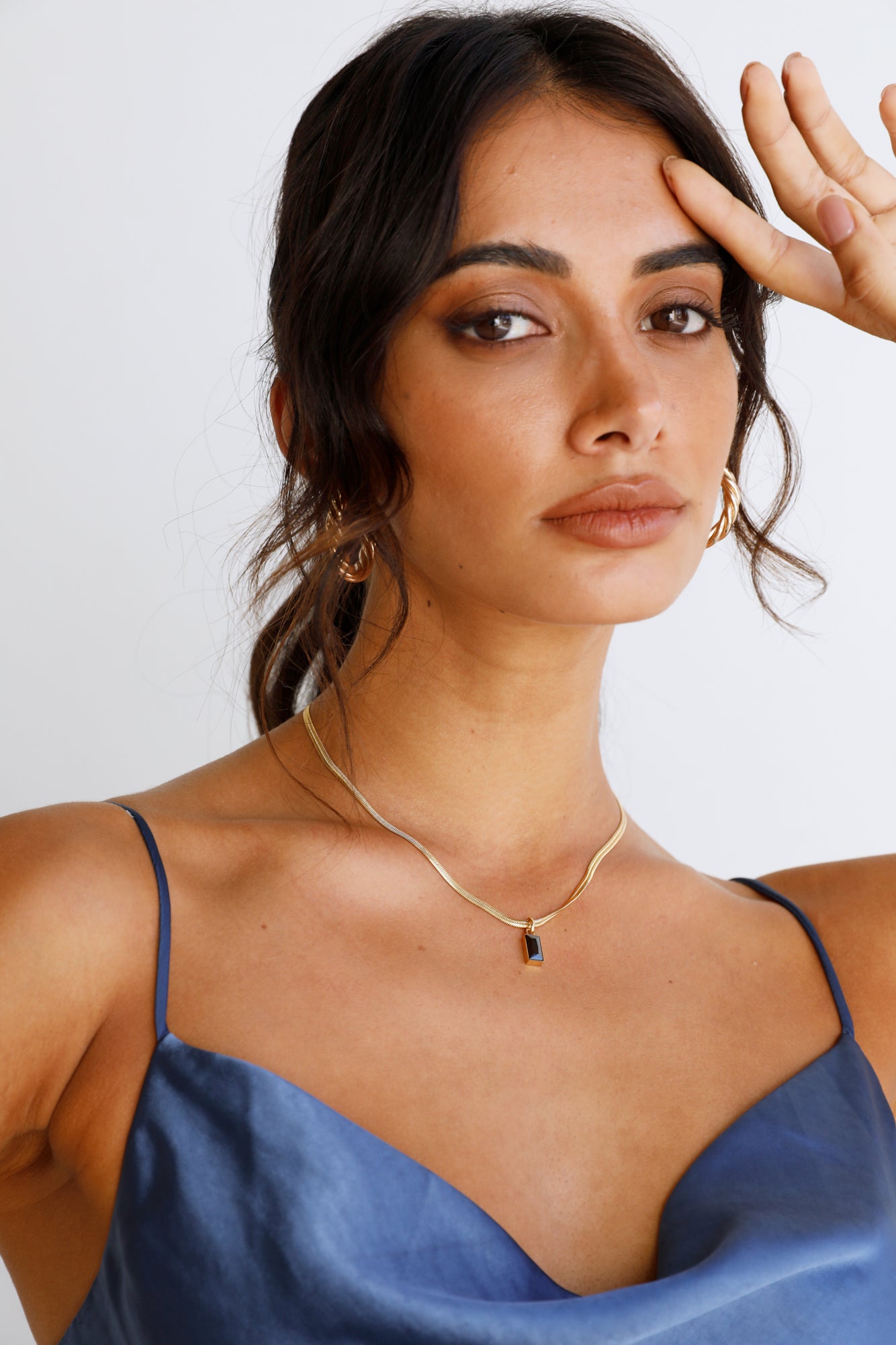 18k Gold Plated Looking Glass Necklace Black-Roy Dress