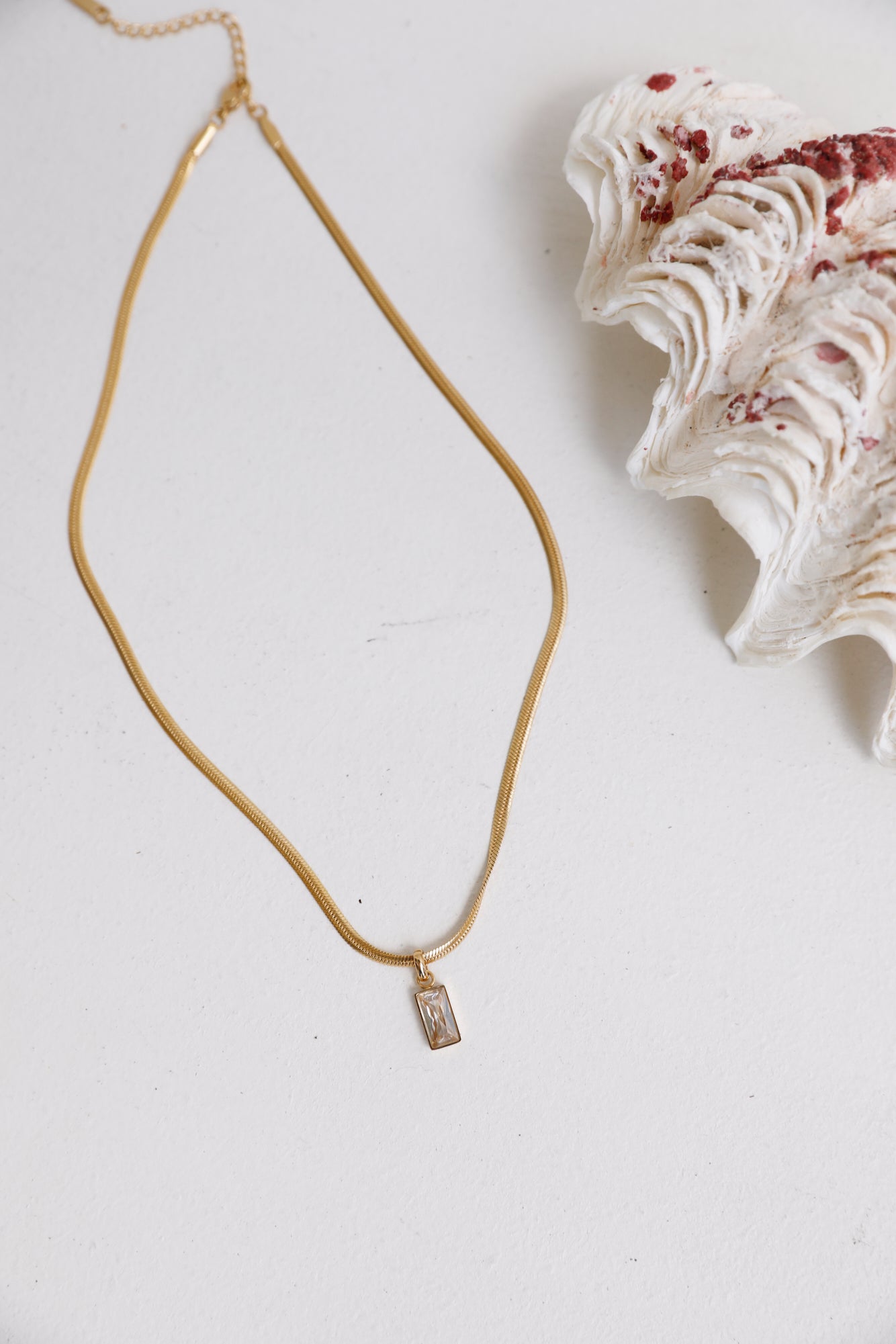 18k Gold Plated Looking Glass Necklace Clear-Roy Dress