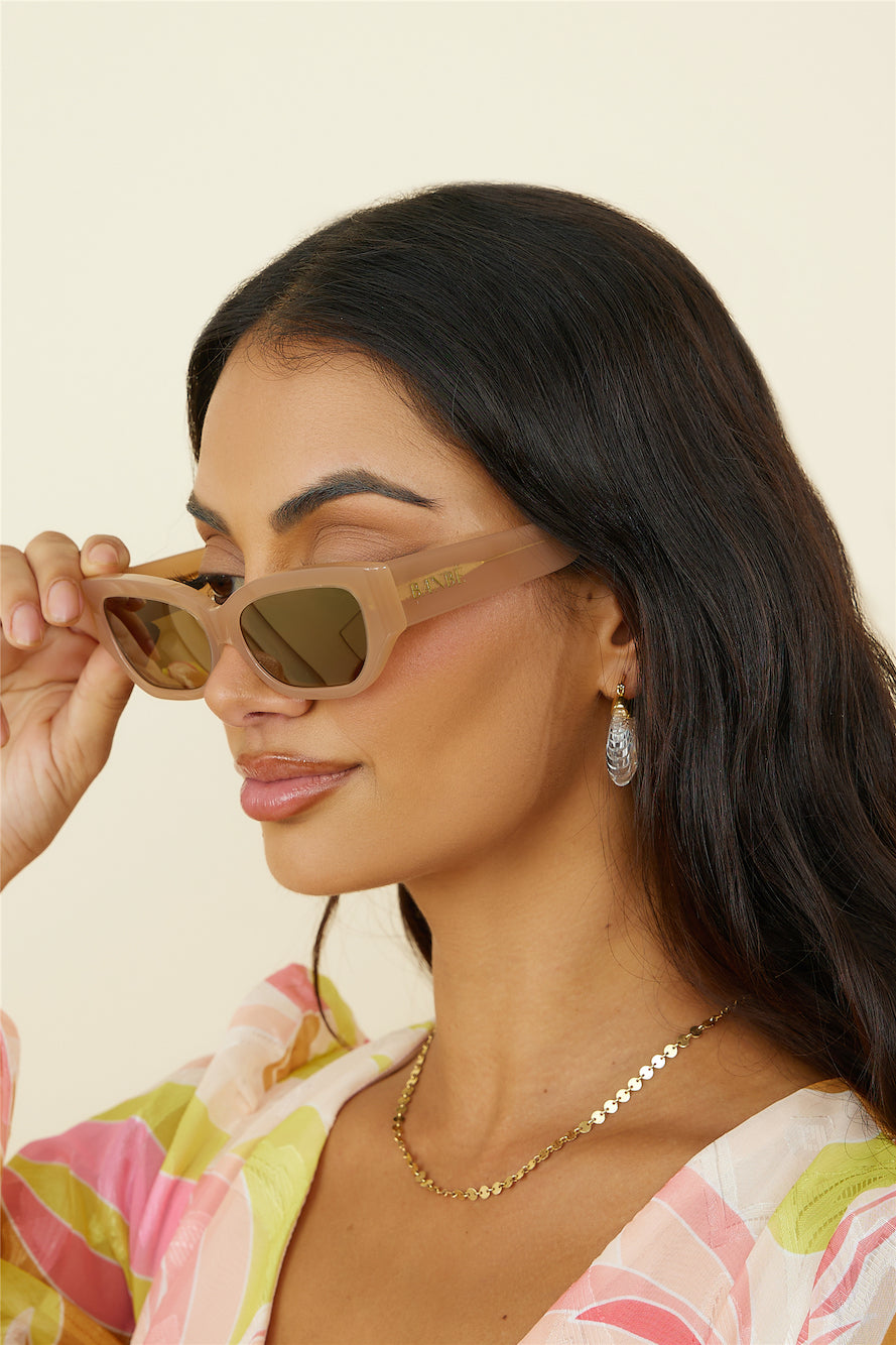 BANBÉ The Georgia Sunglasses Butterscotch Caramel Chrome-Roy Dress