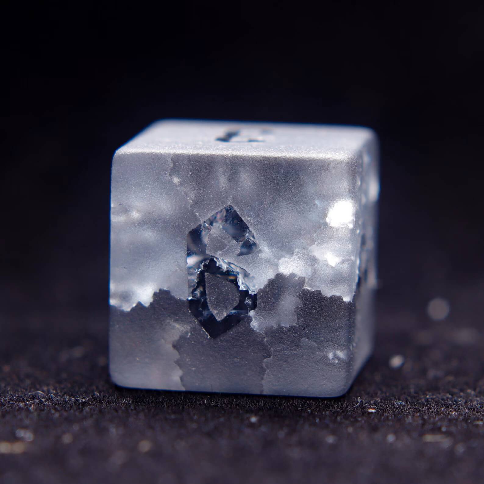 Black Sparkle D&D Gem Dice Set – Matte Black, Sharp Edge, Perfect RPG Gift for Boyfriend