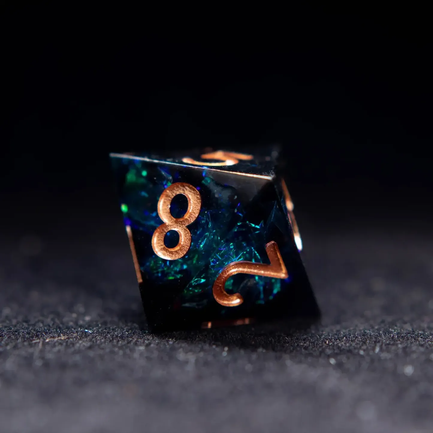 Black & Blue DND Dice Set – Sharp Edge Polyhedral D6 & D20, Perfect Gift for RPG Players