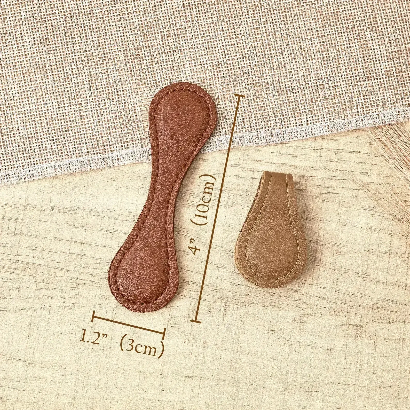 Personalized Leather Magnetic Bookmark – Initials/Name Gift for Men & Women