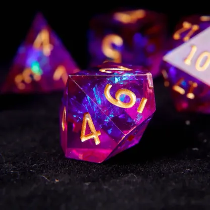 Light Purple D&D Dice Set – D20 & D6, Sharp Edge, Perfect RPG Gift