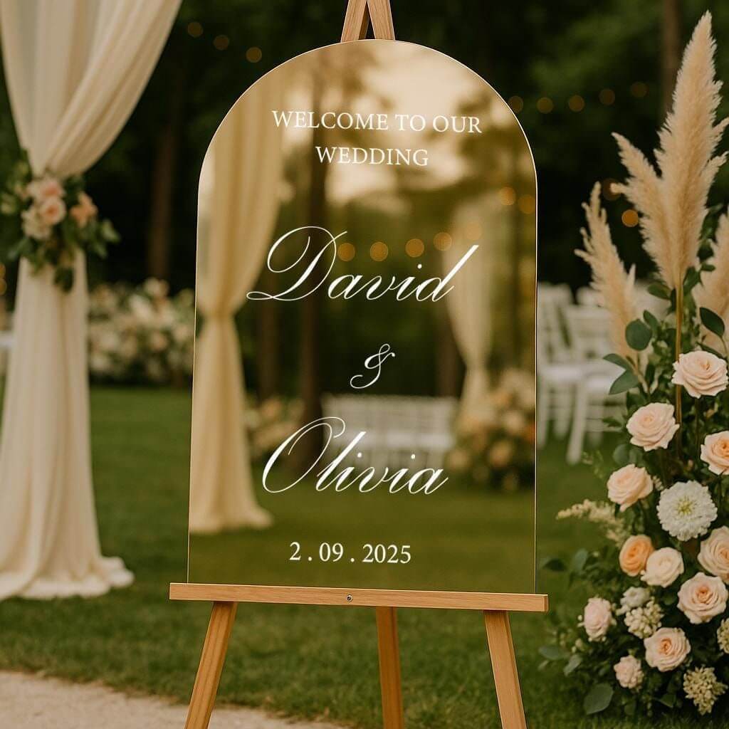 Custom Welcome Sign - Elegant Acrylic Mirror with Gold Accent, Perfect for Weddings & Events