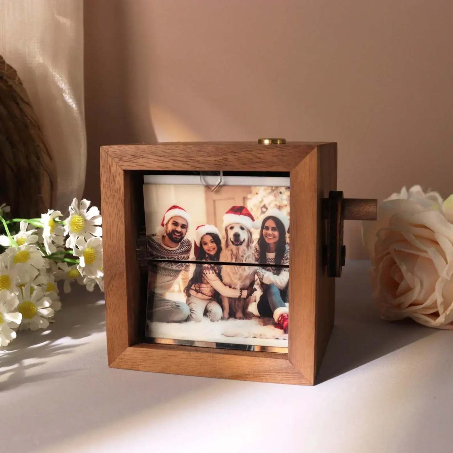 Hand-Cranked Flipbook Photo Frame – Custom Animation Box with Light, Unique Anniversary Gift