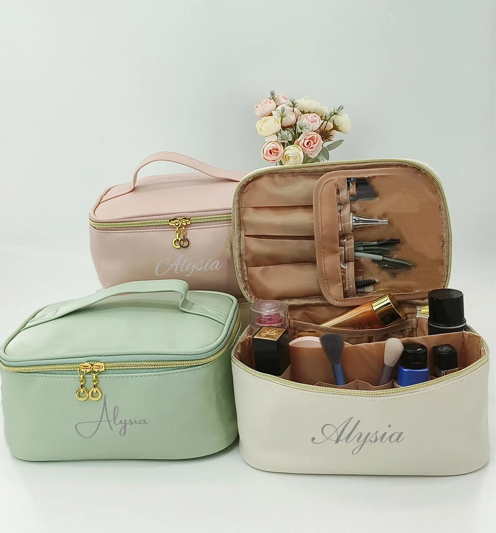 Personalized Cosmetic Bag – Perfect Gift for Women