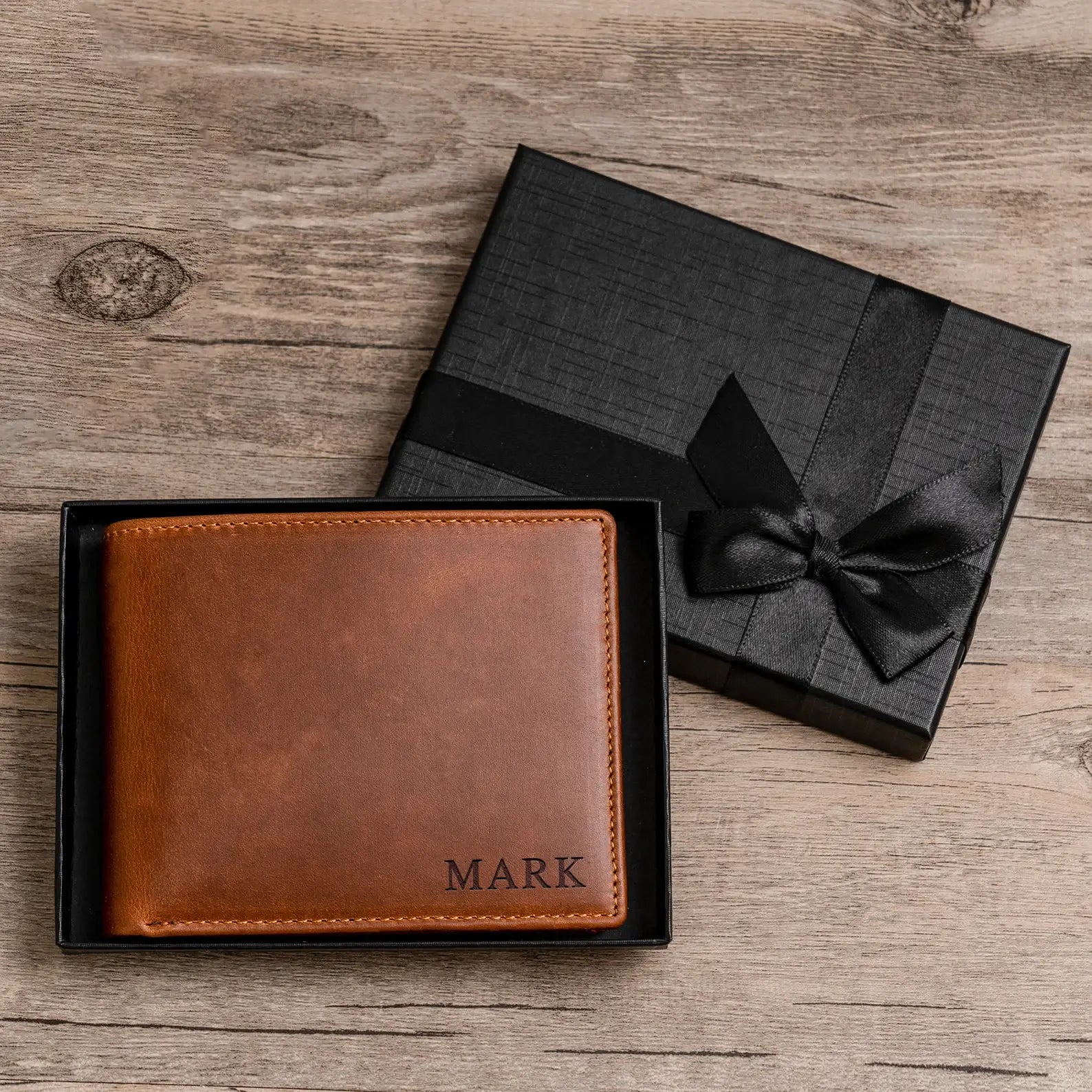 Personalized Men's Leather Wallet – Custom Engraved Bifold Wallet,  Perfect Gift for Him