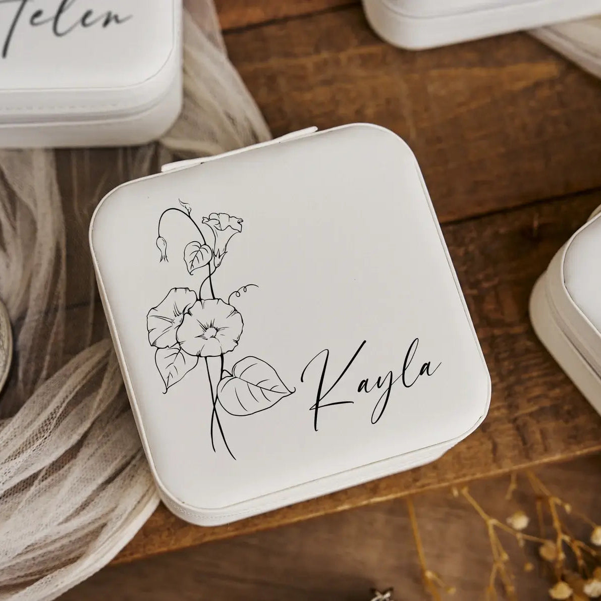 Personalized Travel Jewelry Box – Perfect Gift for Bridesmaids & Best Friends