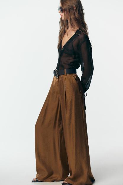 Leopard Pattern Bodysuit & Satin Wide Leg Pants