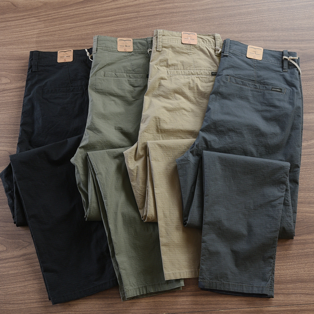 Calça Reta Masculina em Sarja [Kit 4 Unidades].