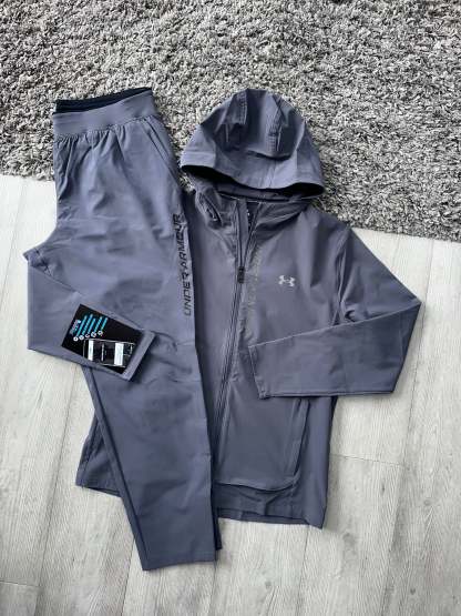 Ensembles Under Armour