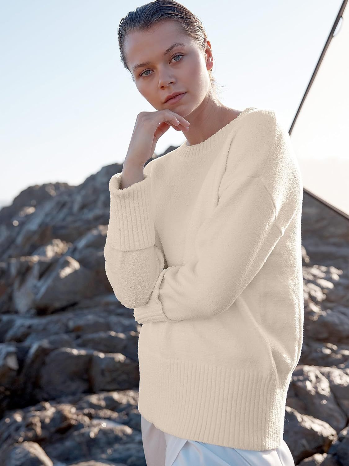 Women's Oversized Sweaters 2025 Long Sleeve Fuzzy Knit Casual Chunky Pullover Sweater Fall Outfits Clothes