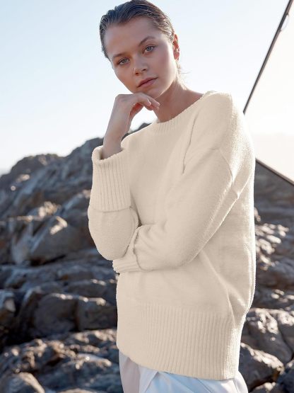 Women's Oversized Sweaters 2025 Long Sleeve Fuzzy Knit Casual Chunky Pullover Sweater Fall Outfits Clothes