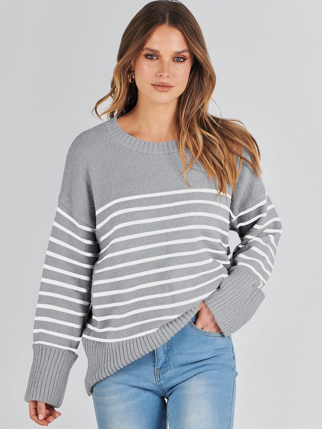 Women's Oversized Sweaters 2025 Long Sleeve Fuzzy Knit Casual Chunky Pullover Sweater Fall Outfits Clothes