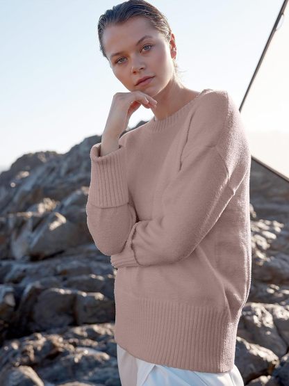 Women's Oversized Sweaters 2025 Long Sleeve Fuzzy Knit Casual Chunky Pullover Sweater Fall Outfits Clothes