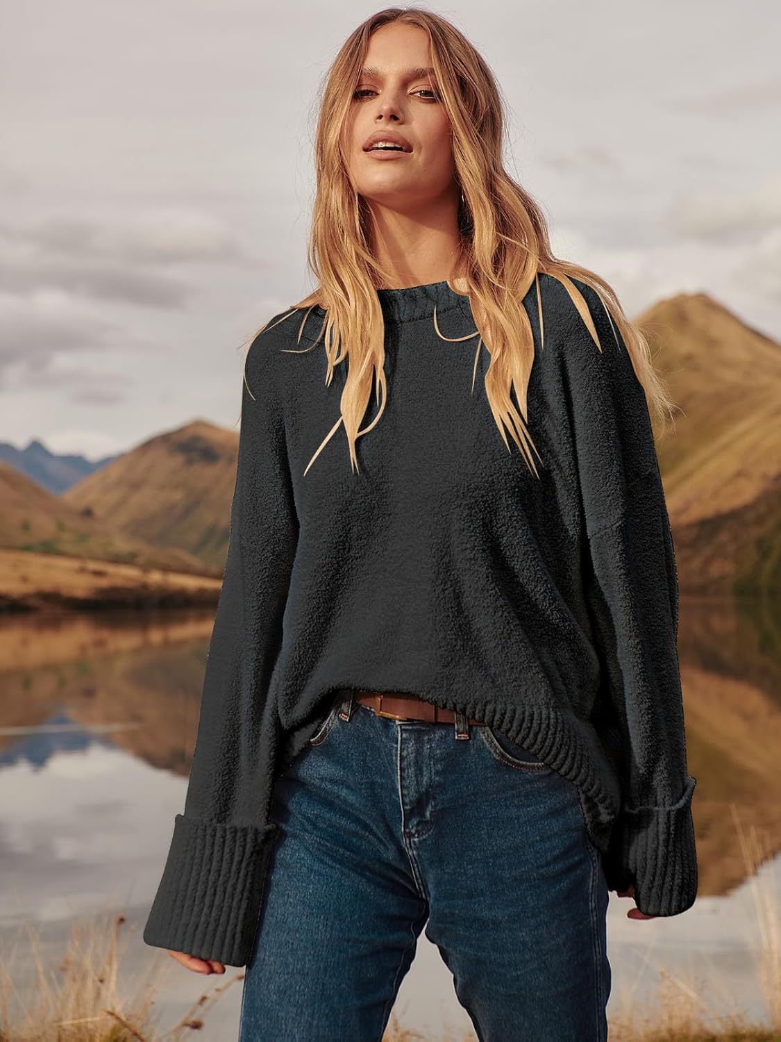 Women's Oversized Sweaters 2025 Long Sleeve Fuzzy Knit Casual Chunky Pullover Sweater Fall Outfits Clothes