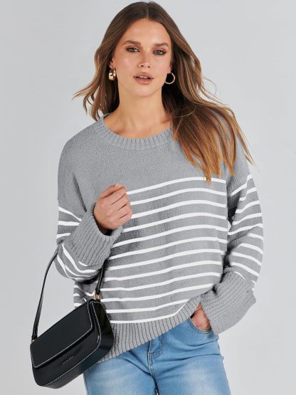 Women's Oversized Sweaters 2025 Long Sleeve Fuzzy Knit Casual Chunky Pullover Sweater Fall Outfits Clothes