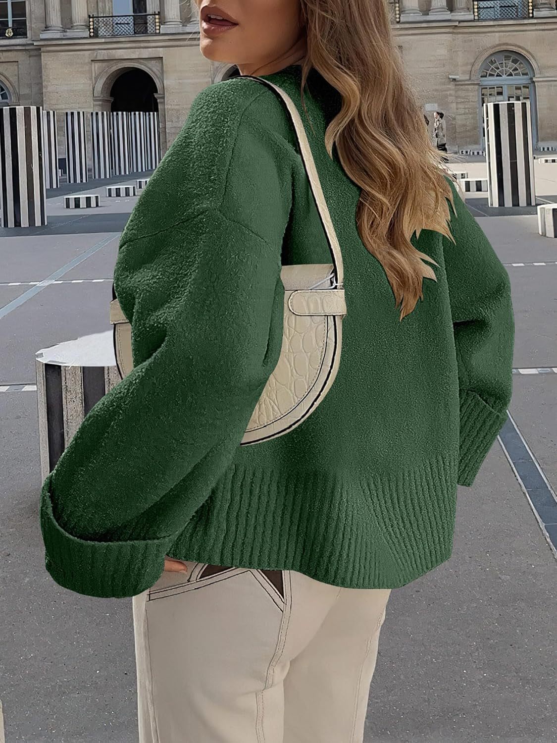 Women's Oversized Sweaters 2025 Long Sleeve Fuzzy Knit Casual Chunky Pullover Sweater Fall Outfits Clothes