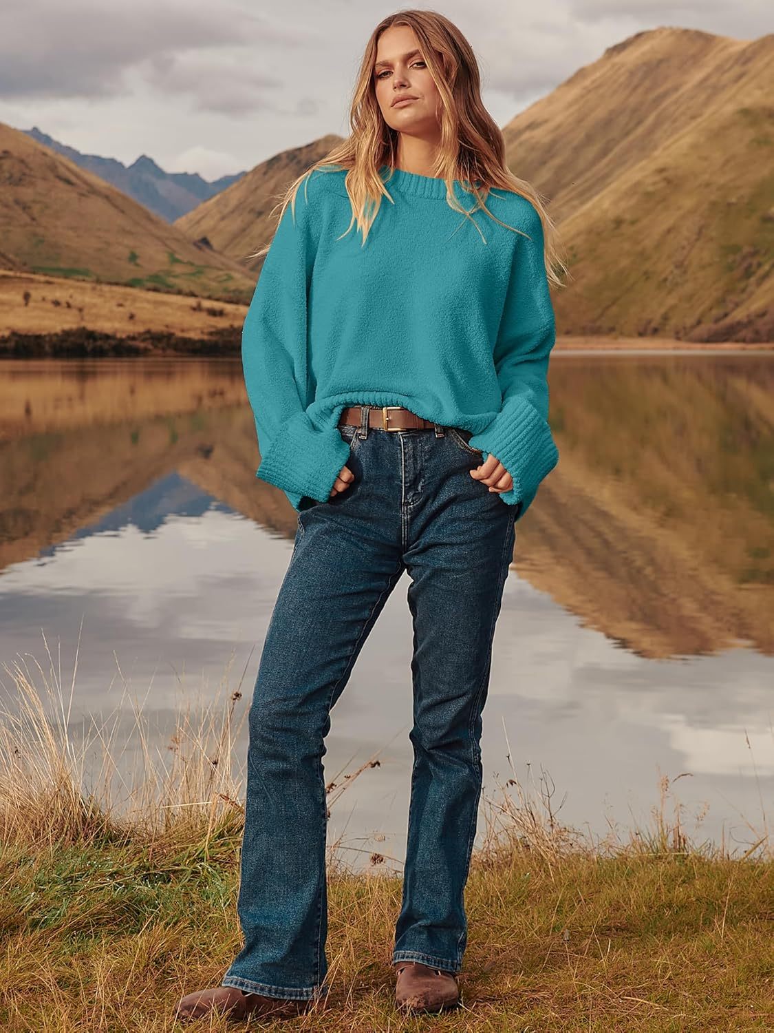 Women's Oversized Sweaters 2025 Long Sleeve Fuzzy Knit Casual Chunky Pullover Sweater Fall Outfits Clothes