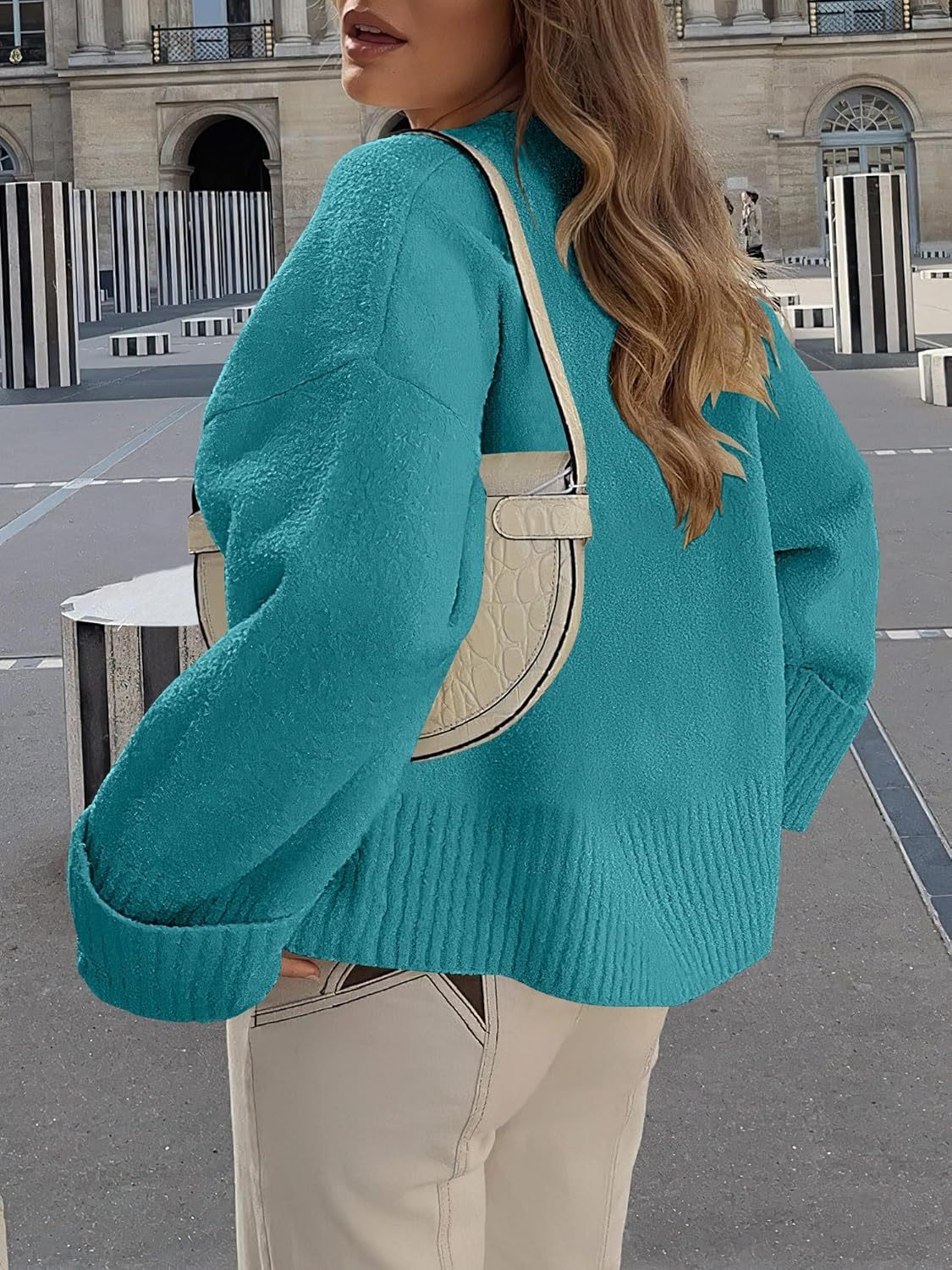 Women's Oversized Sweaters 2025 Long Sleeve Fuzzy Knit Casual Chunky Pullover Sweater Fall Outfits Clothes