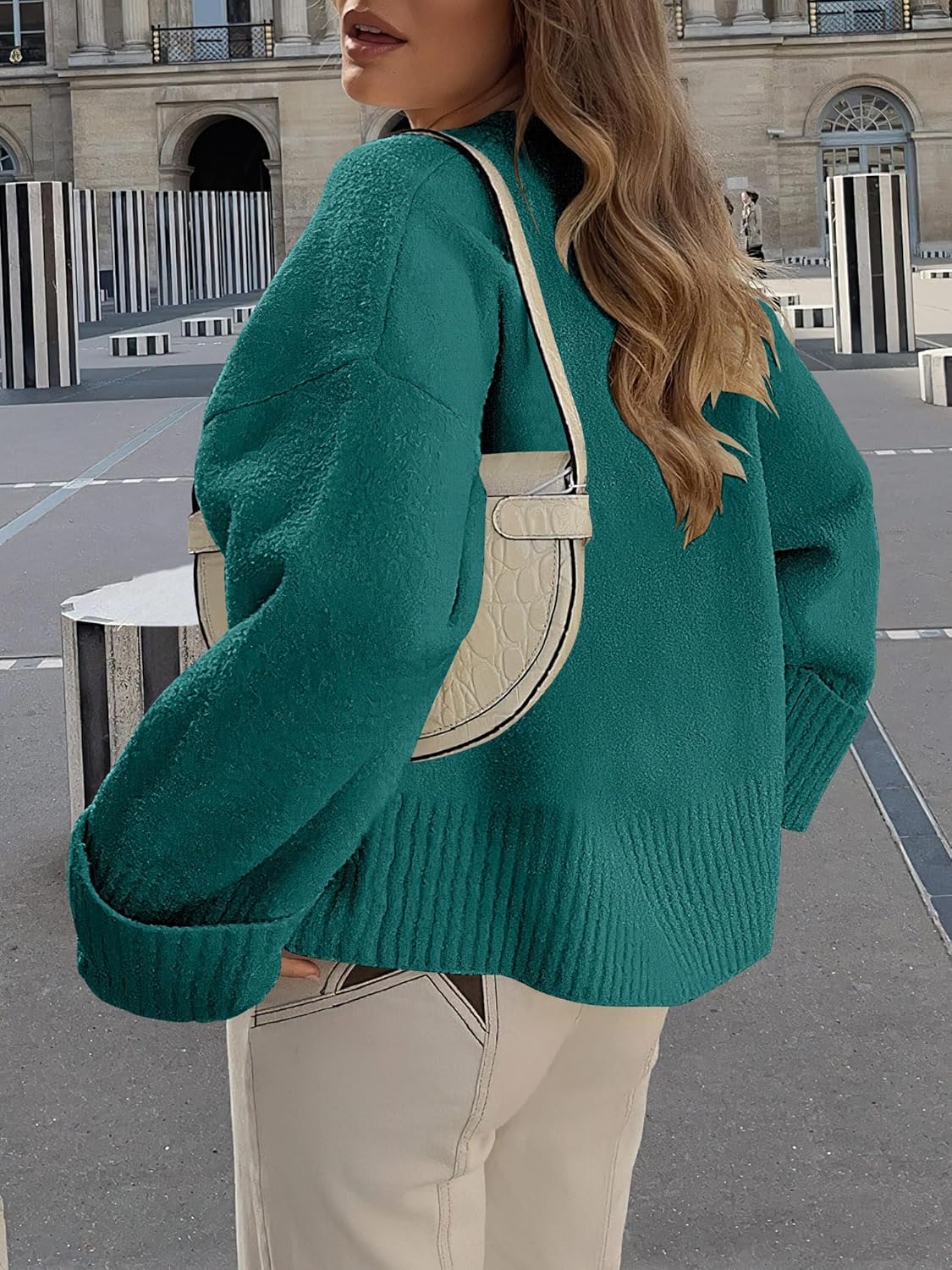 Women's Oversized Sweaters 2025 Long Sleeve Fuzzy Knit Casual Chunky Pullover Sweater Fall Outfits Clothes