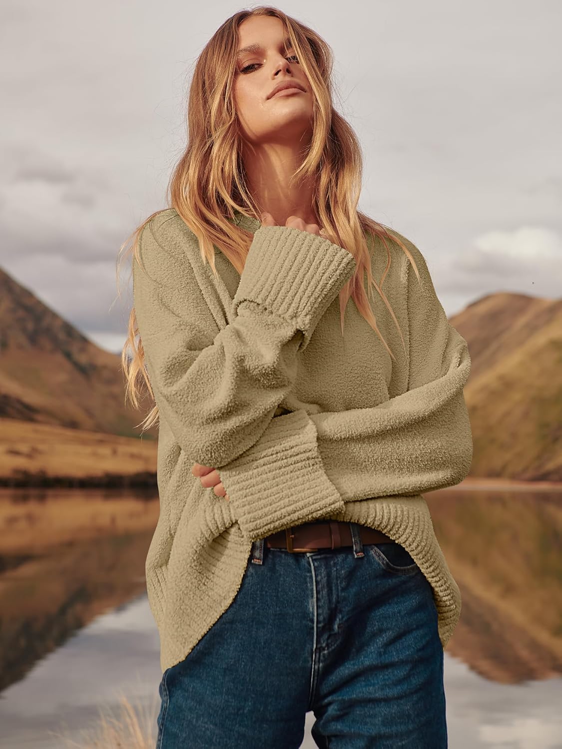 Women's Oversized Sweaters 2025 Long Sleeve Fuzzy Knit Casual Chunky Pullover Sweater Fall Outfits Clothes