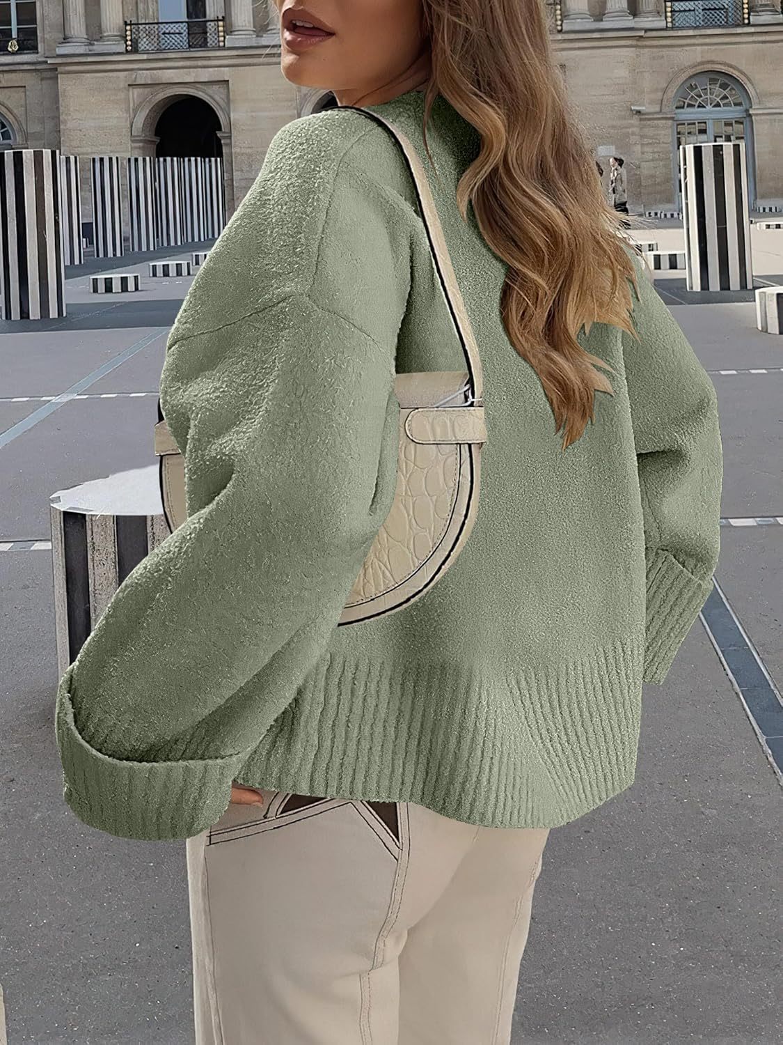 Women's Oversized Sweaters 2025 Long Sleeve Fuzzy Knit Casual Chunky Pullover Sweater Fall Outfits Clothes