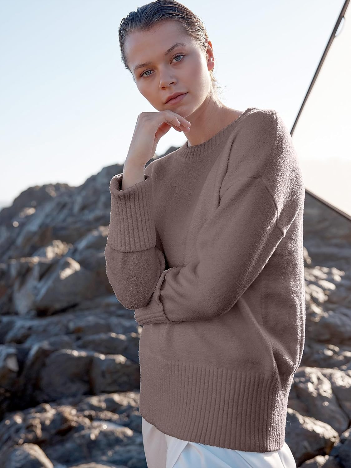 Women's Oversized Sweaters 2025 Long Sleeve Fuzzy Knit Casual Chunky Pullover Sweater Fall Outfits Clothes