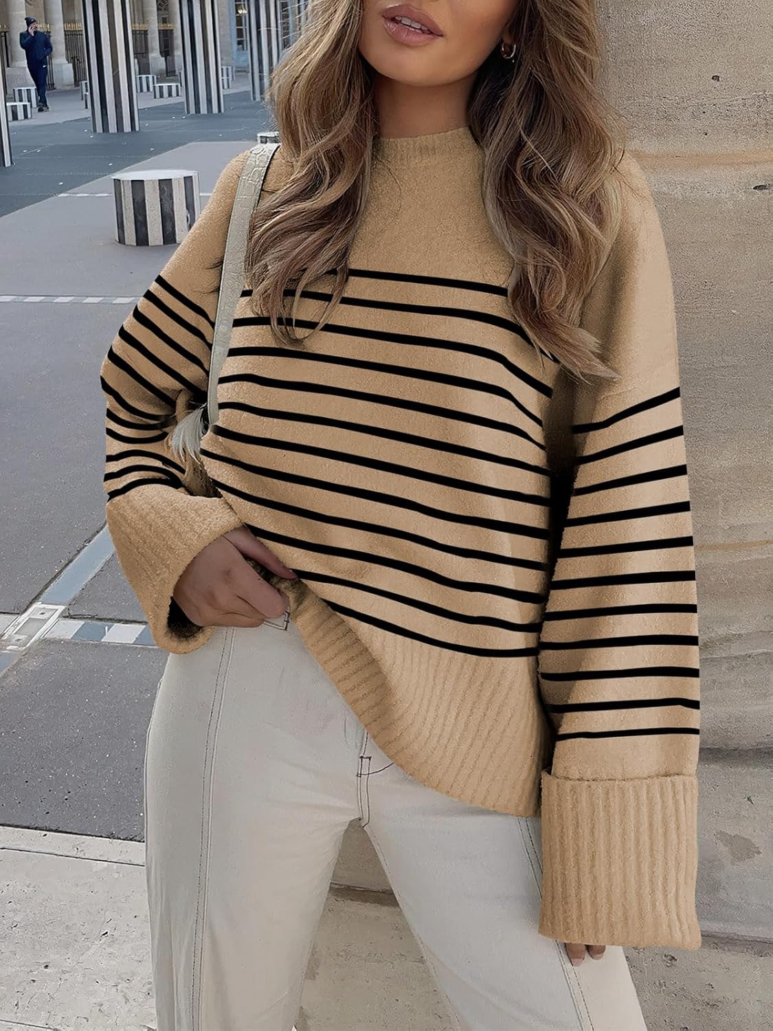 Women's Oversized Sweaters 2025 Long Sleeve Fuzzy Knit Casual Chunky Pullover Sweater Fall Outfits Clothes