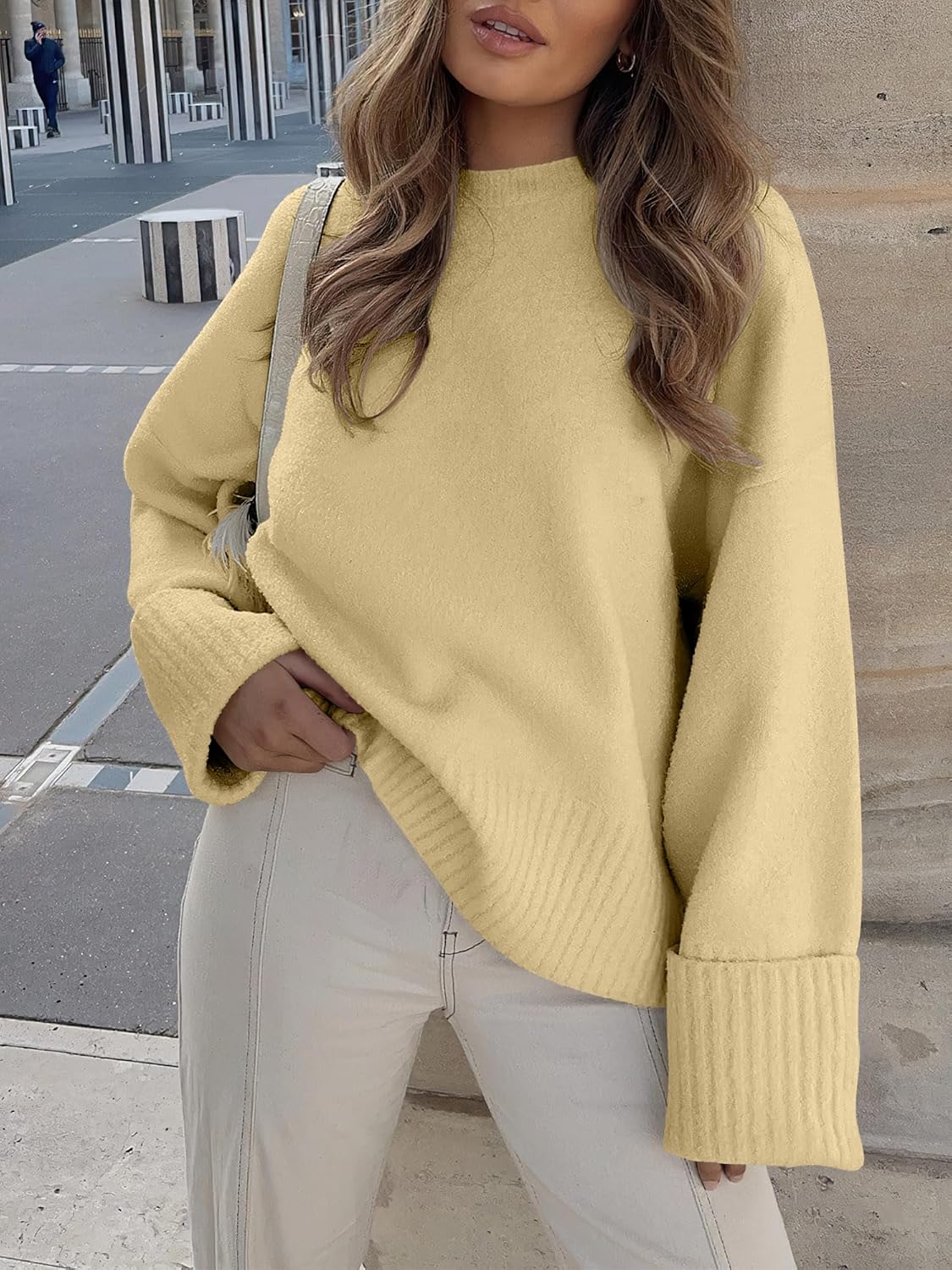 Women's Oversized Sweaters 2025 Long Sleeve Fuzzy Knit Casual Chunky Pullover Sweater Fall Outfits Clothes