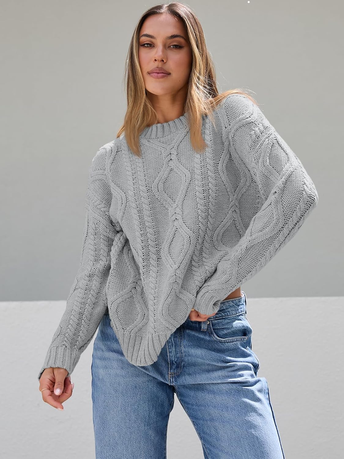 Women's Oversized Cable Knit Crewneck Sweaters
