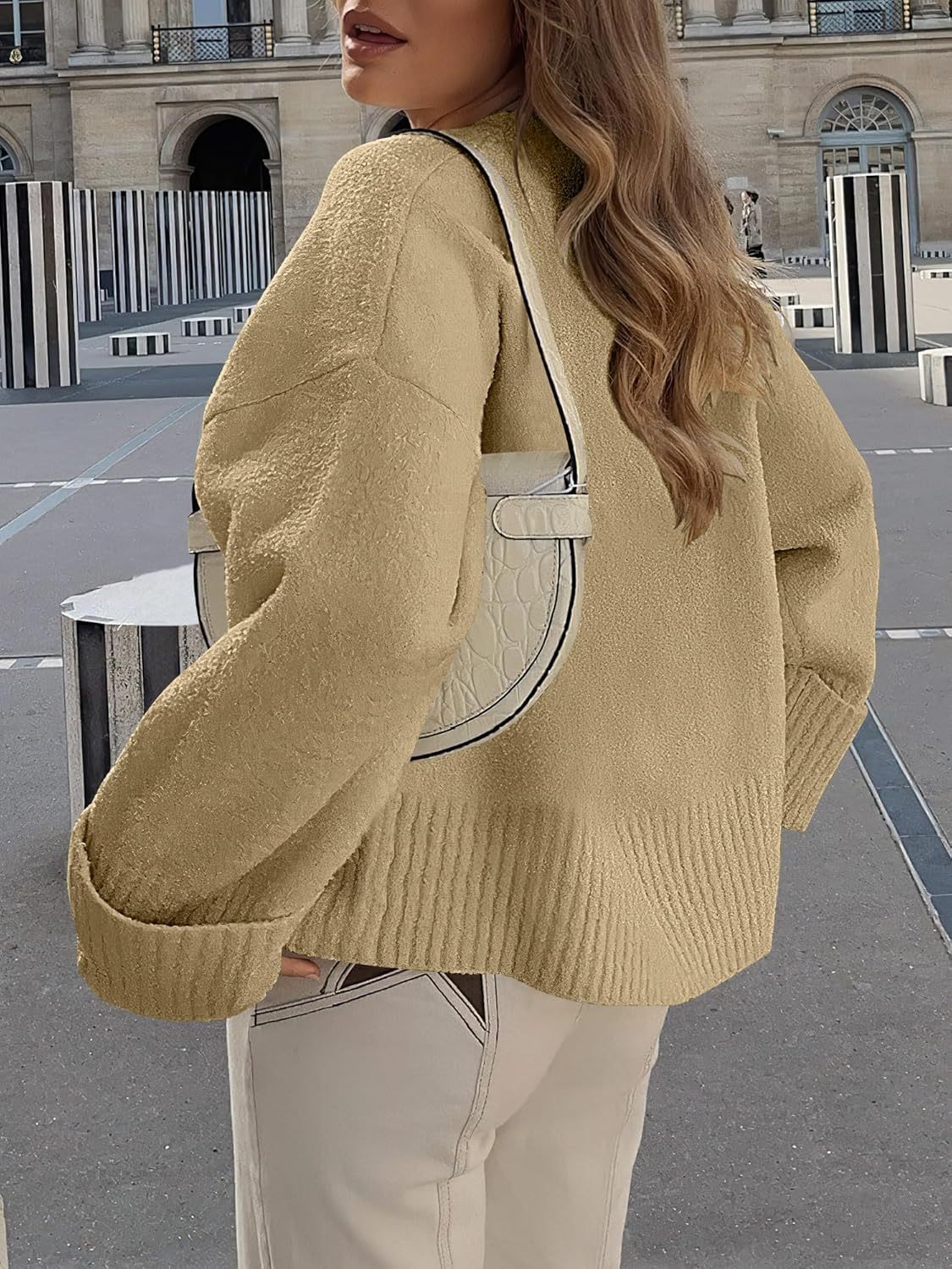 Women's Oversized Sweaters 2025 Long Sleeve Fuzzy Knit Casual Chunky Pullover Sweater Fall Outfits Clothes