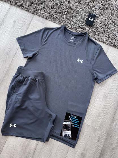 Ensembles Under Armour