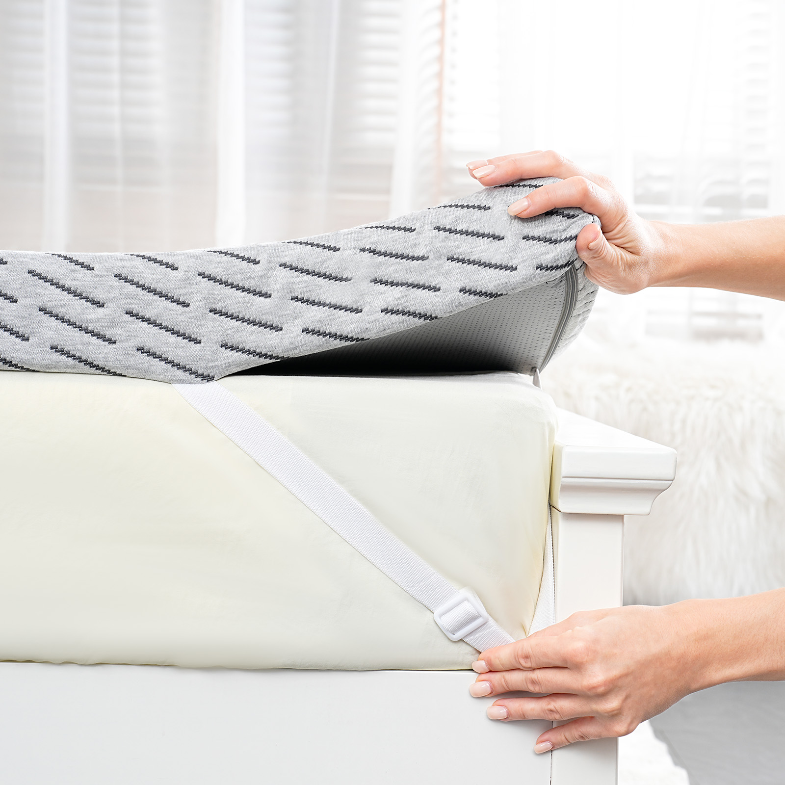 Bamboo mattress topper