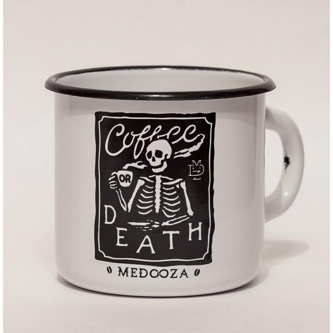 Gothic Coffee Mug – Skeleton Art Cup for Punk & Alternative Style