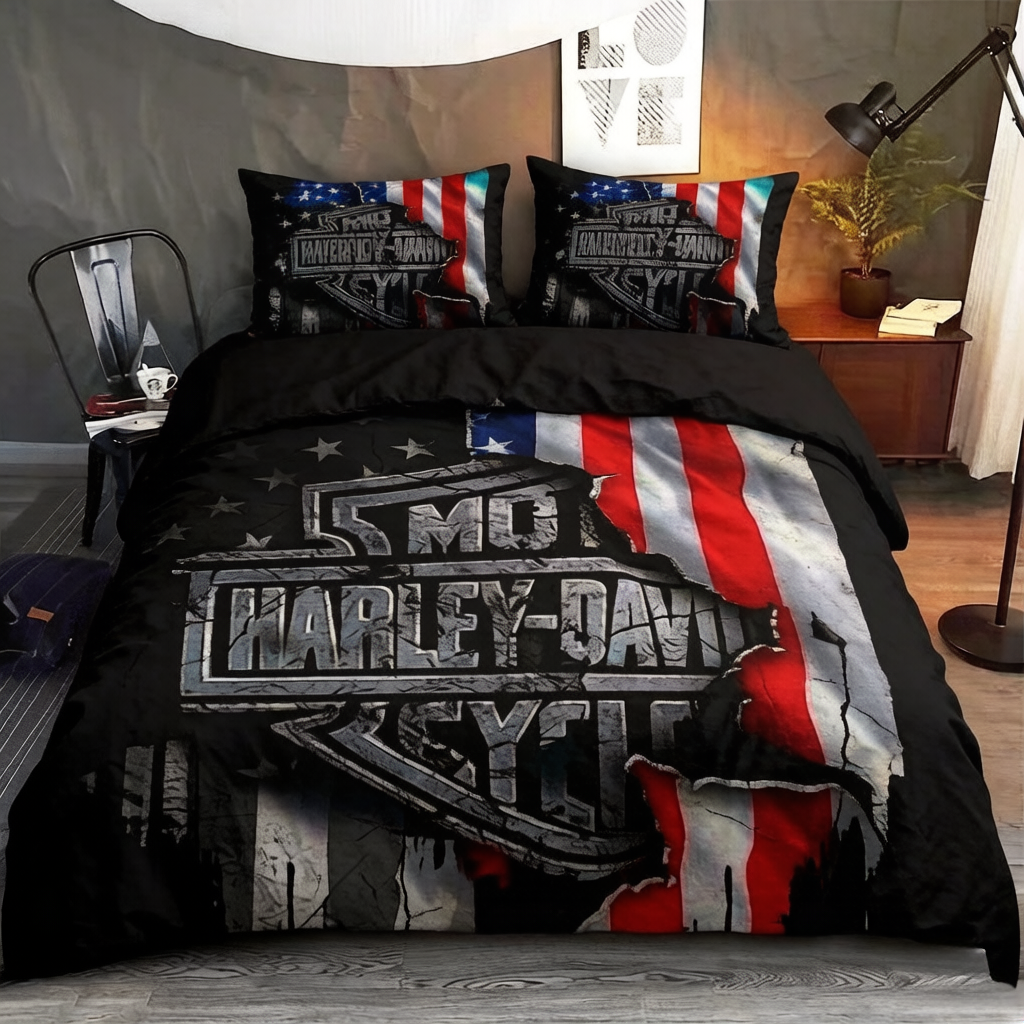 Retro Harley-Davidson style pattern 3-Piece Quilted Bedding Set