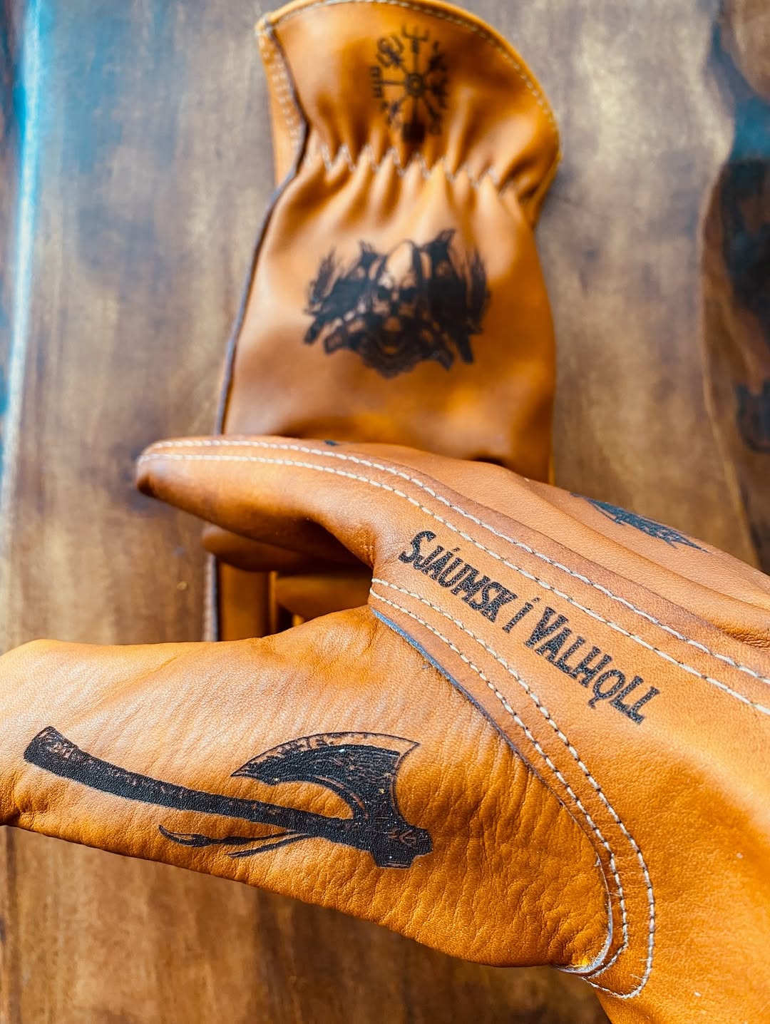 Vintage Style Pattern Motorcycle Riding Gloves