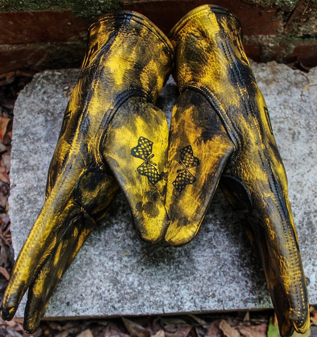 Vintage Style Pattern Motorcycle Riding Gloves