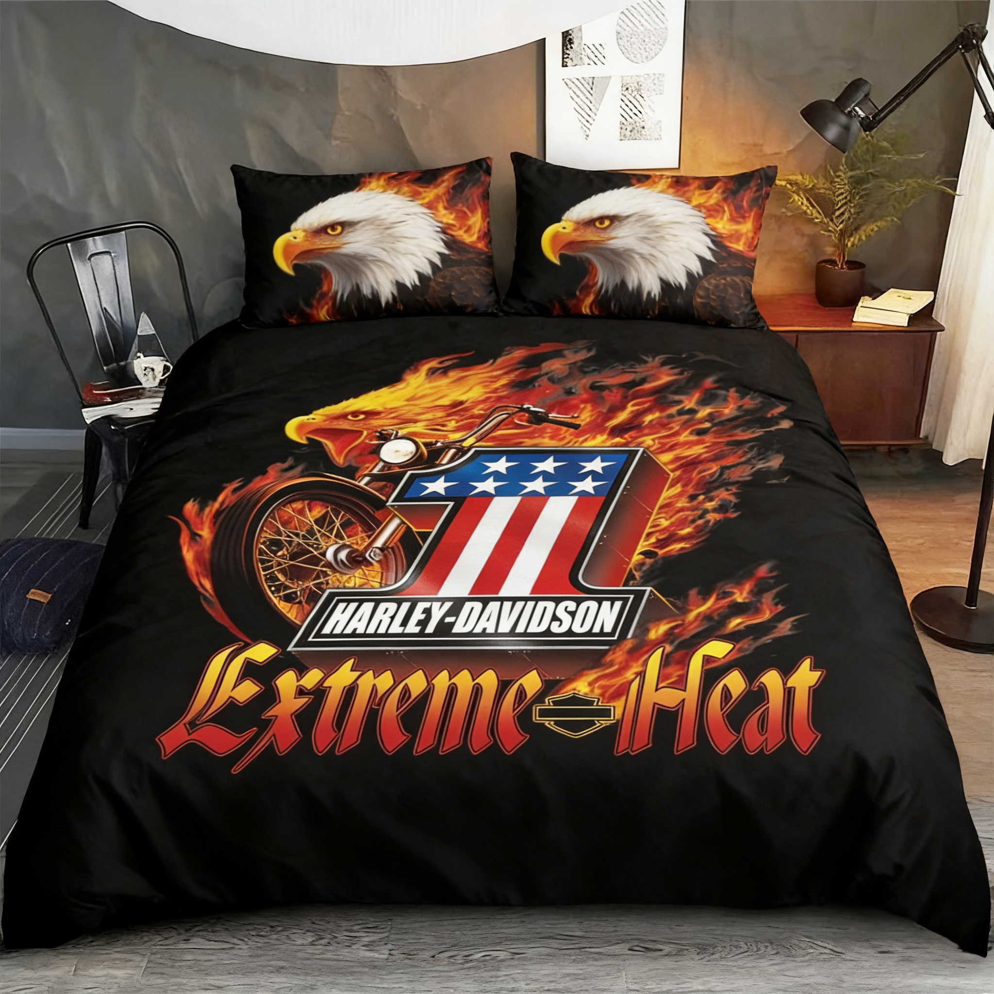 Retro Harley-Davidson style pattern 3-Piece Quilted Bedding Set