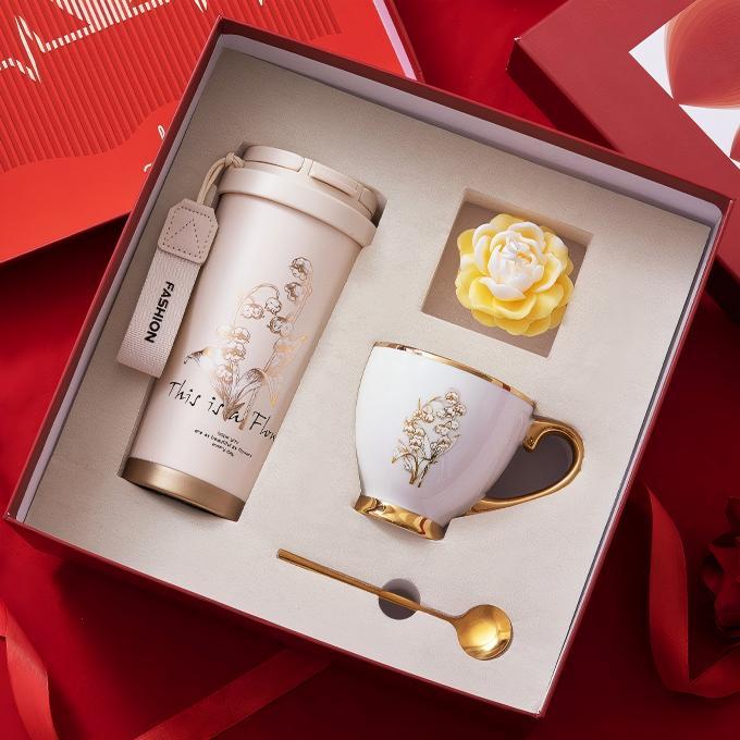Valentine’s Day Premium Thermal Cup – Elegant & Practical Gift for Loved Ones