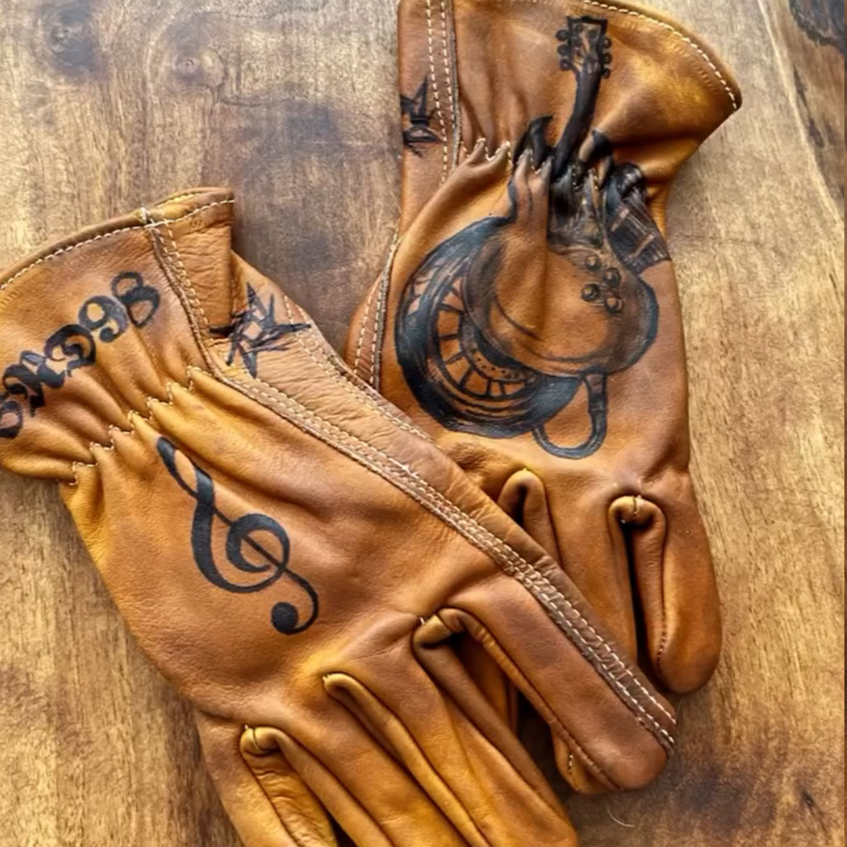 Rintage-Inspired Classic Everyday Style Gloves