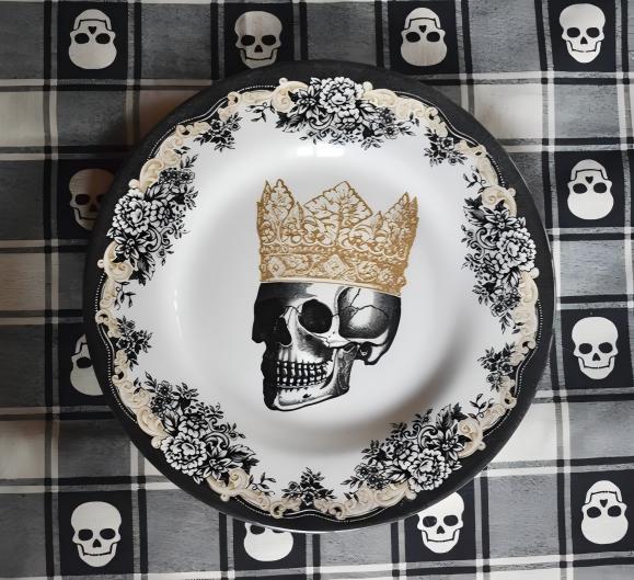 Vintage Art Decorative Plates