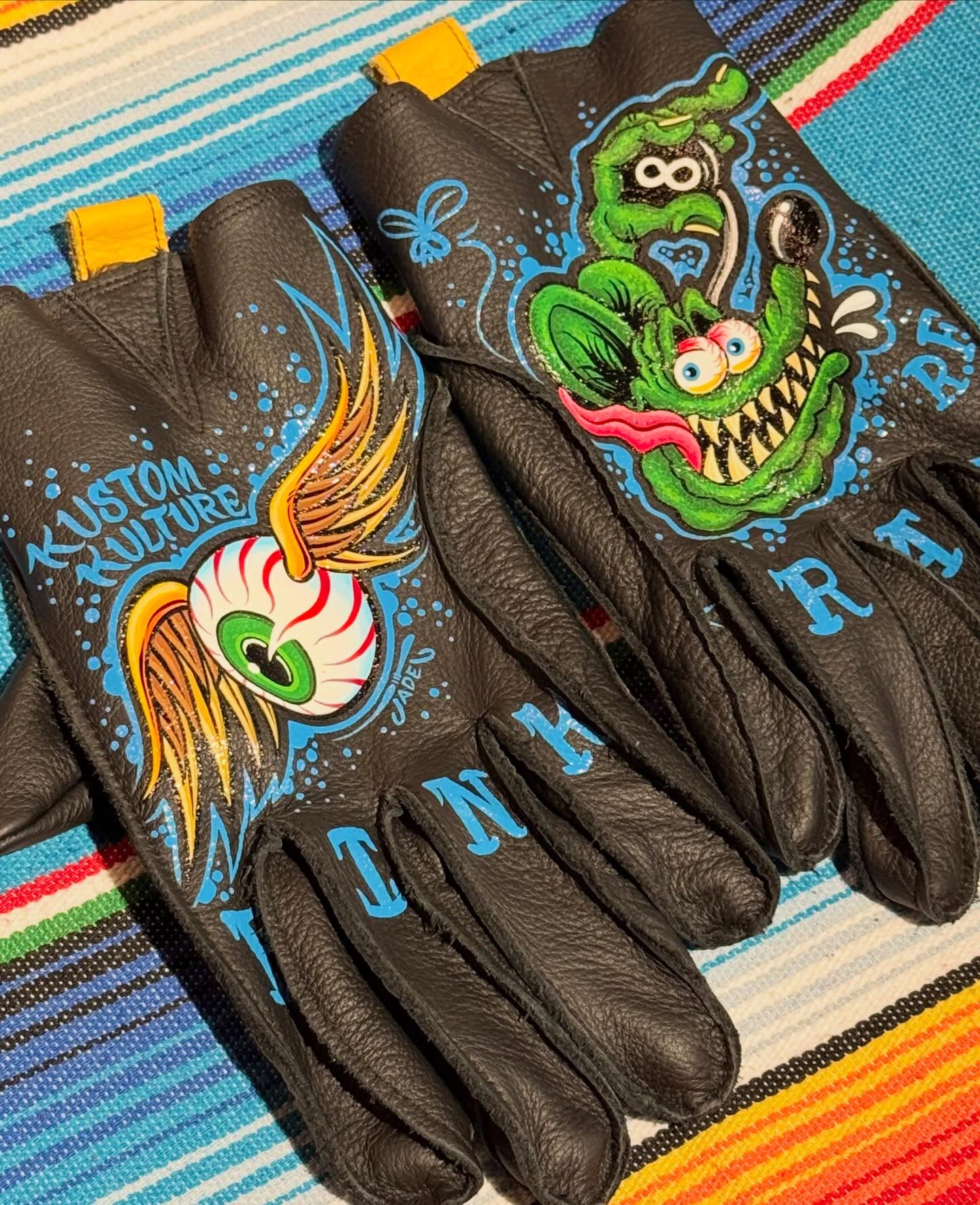 Vintage Style Pattern Motorcycle Riding Gloves（Hand-drawn limited edition）