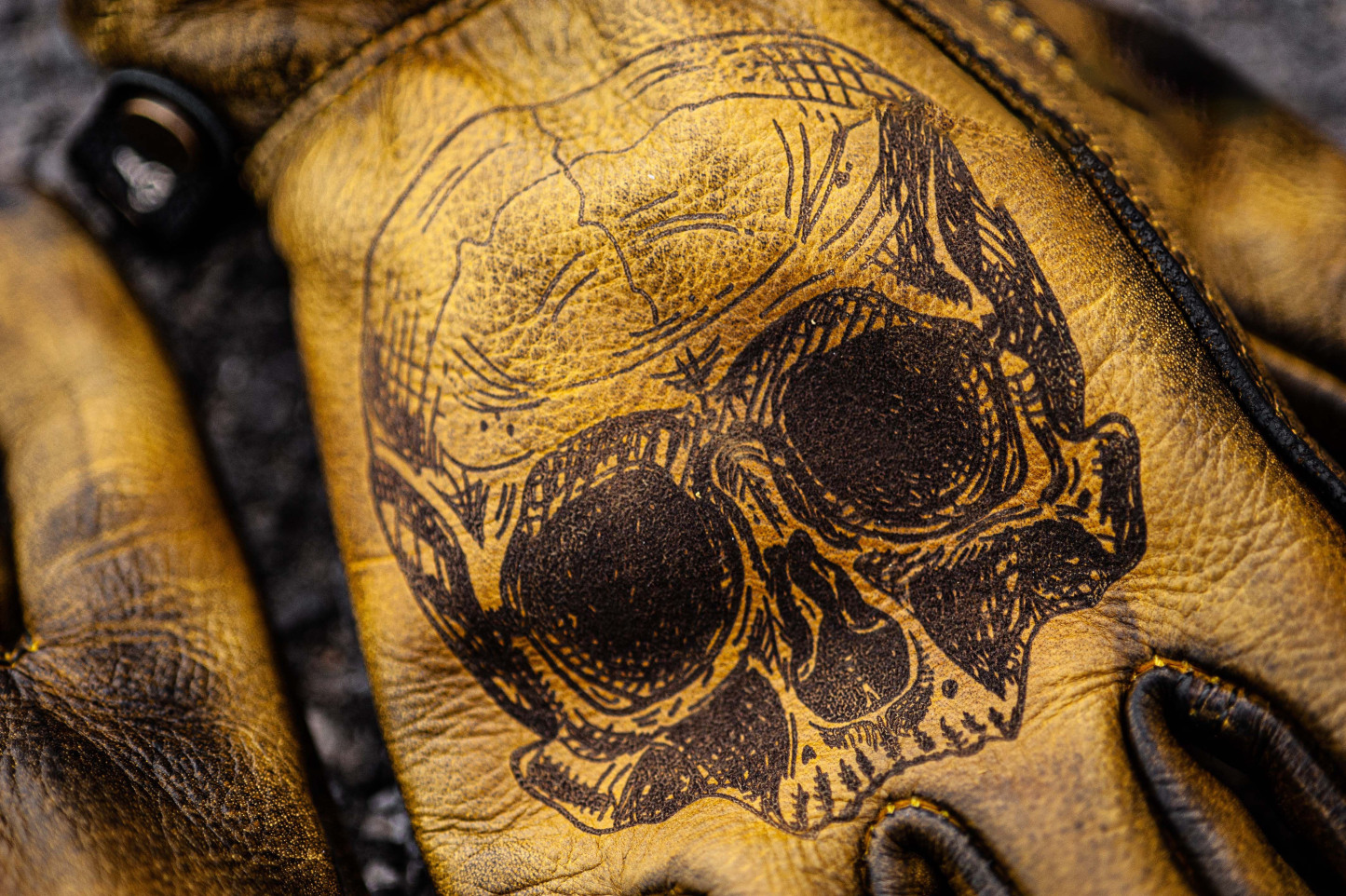 Vintage Distressed Leather Skull Printed Retro Motorcycle Riding Gloves