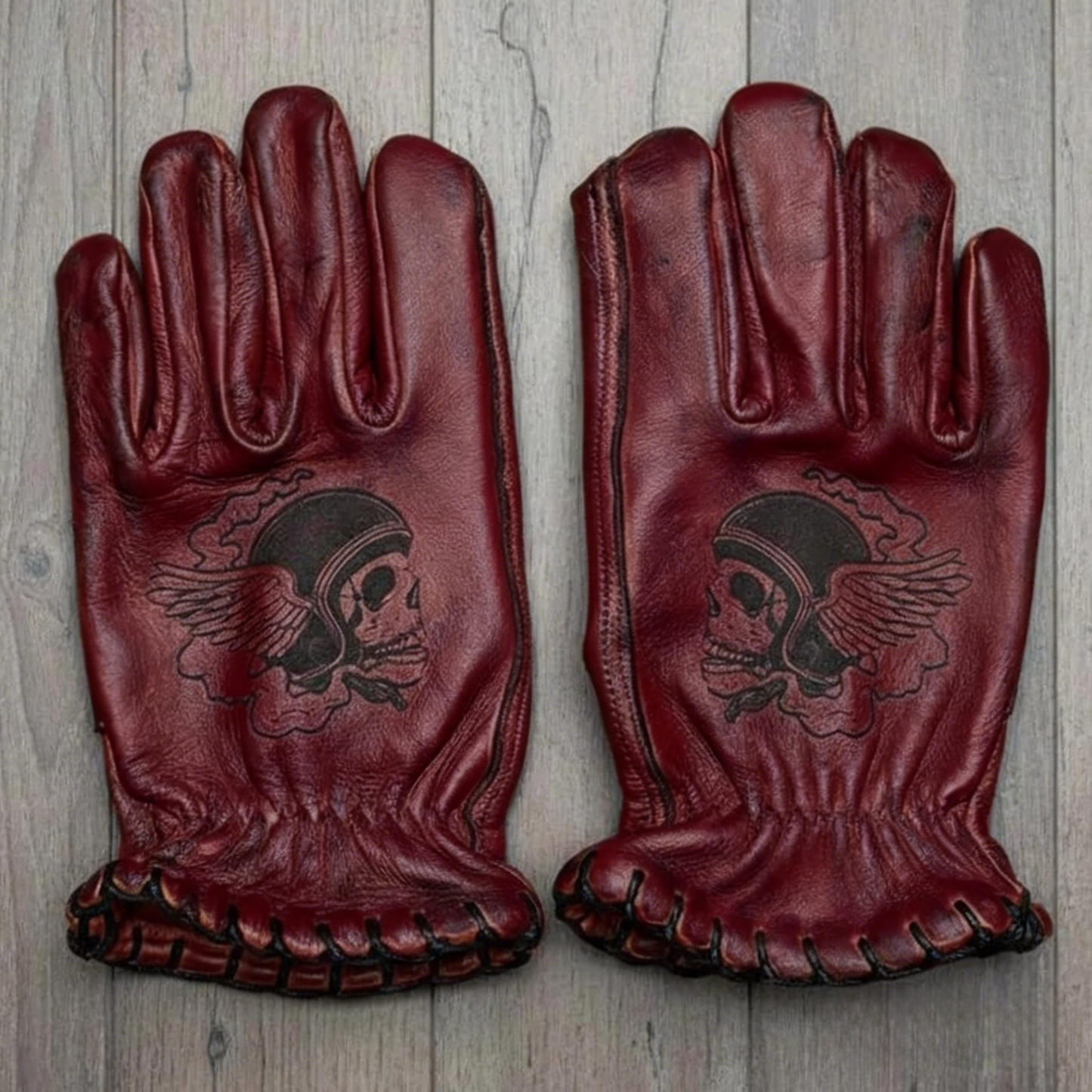 Gothic Steampunk Winged Skull Pilot Graphic Distressed Leather Riding Gloves