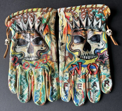 Graffiti Streetwear Aesthetic Skull Crown Graphic Hand Painted Leather Gloves