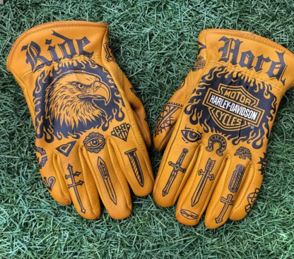 Vintage Style Gothic Pattern Motorcycle Riding Gloves