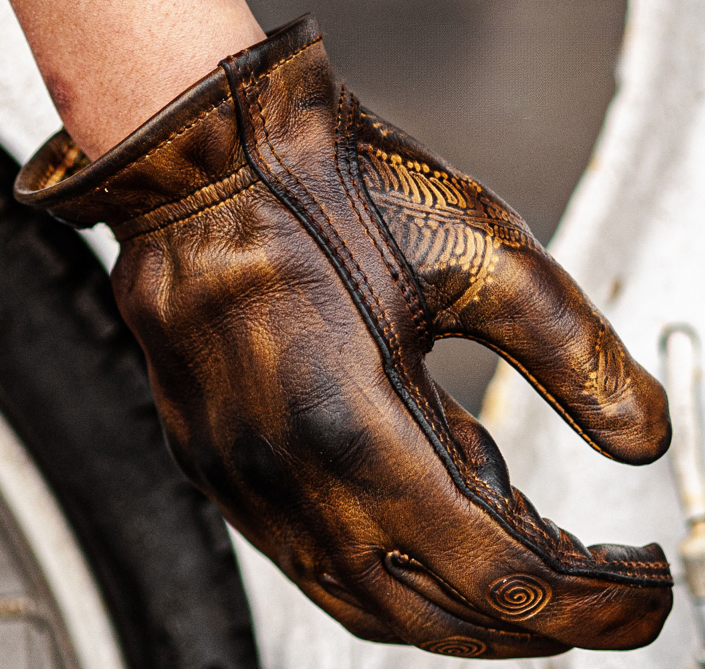 Vintage Distressed Brown Leather Handmade Motorcycle Riding Gloves